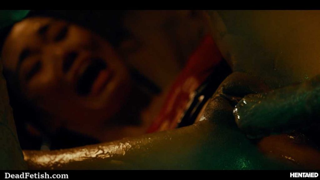 Hentaied - In The Cocoon