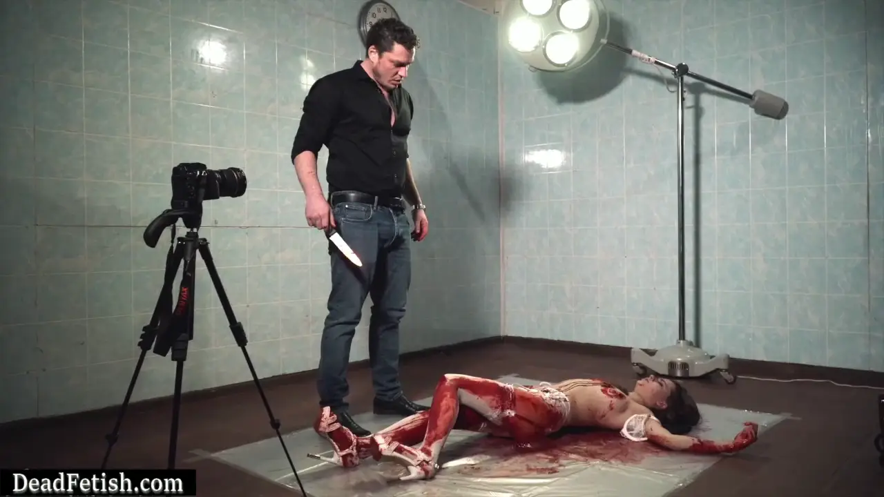 13-DarkRooms-Debt Collector 4
