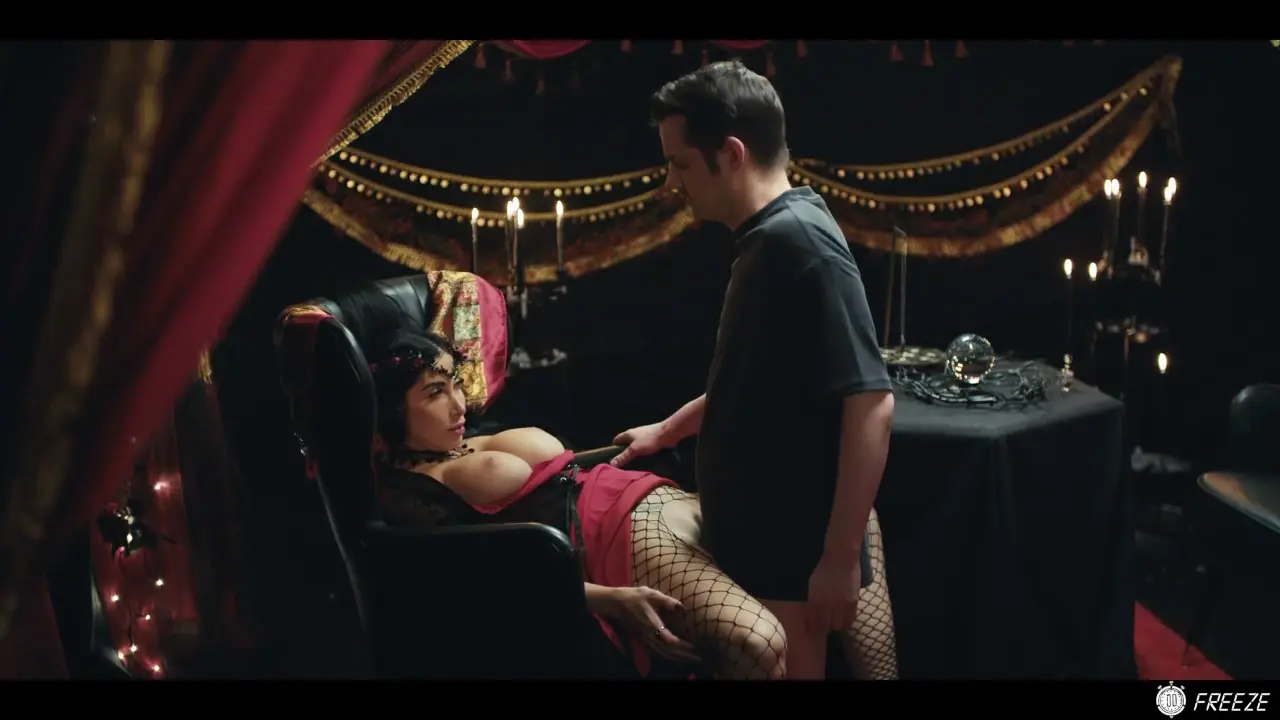 52-Freeze-Witch's Gift